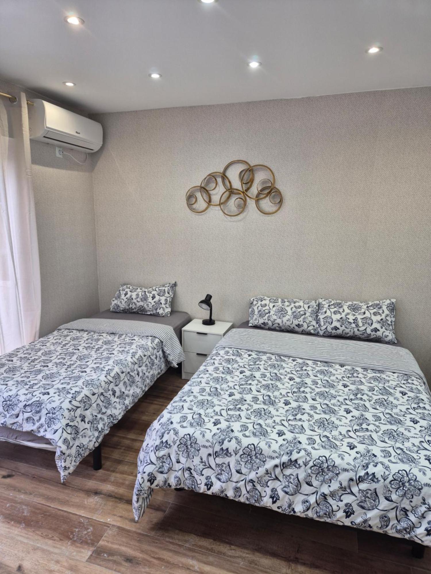 Centrum F Alicante Rom bilde