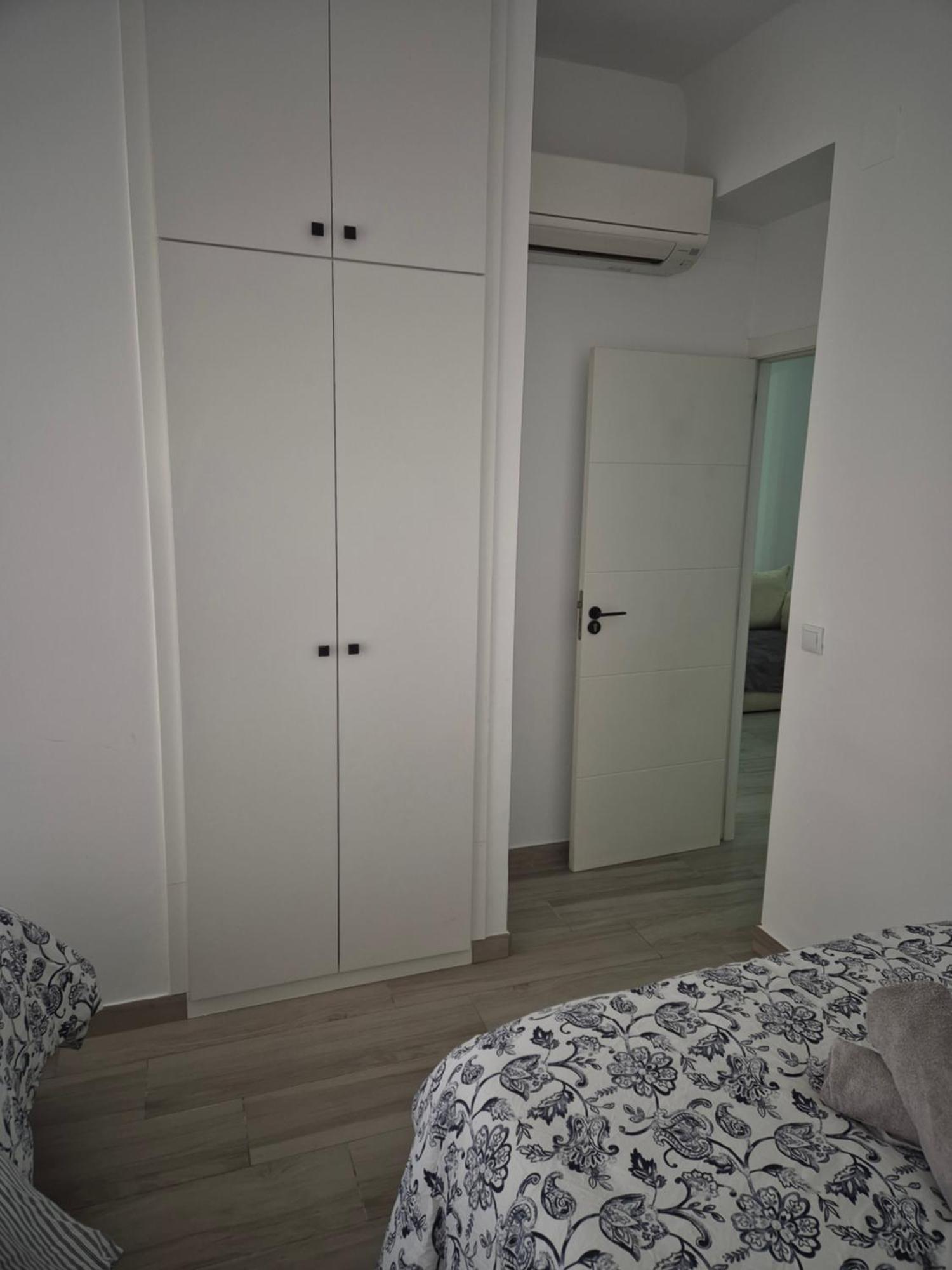 Centrum F Alicante Rom bilde