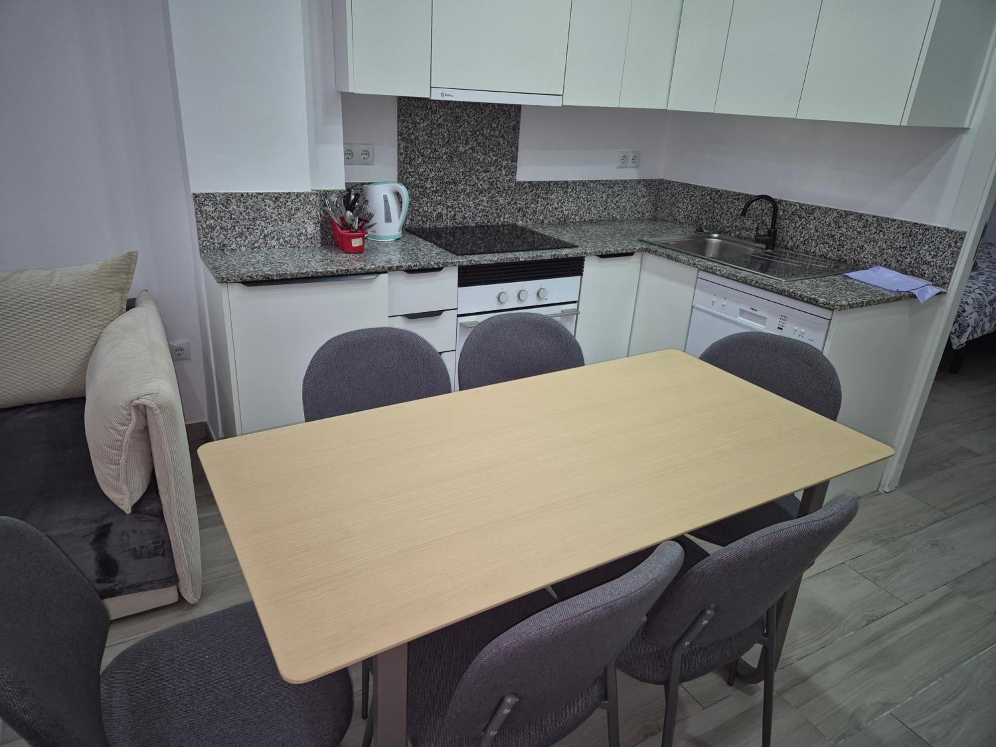 Centrum F Alicante Rom bilde