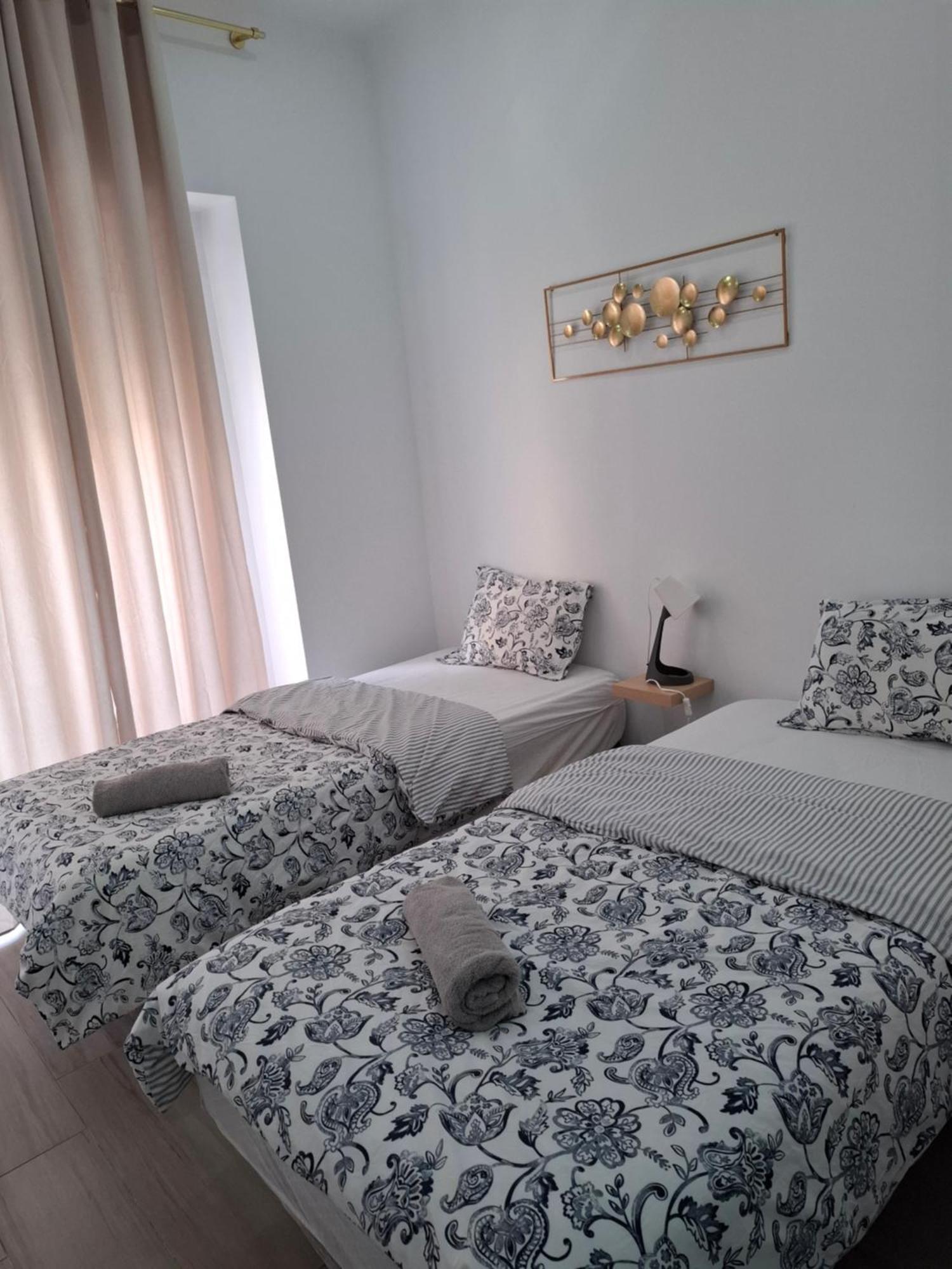 Centrum F Alicante Rom bilde